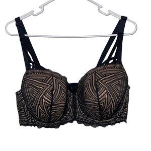 NWT Adore MeBlack Lace Geometric Bra Strappy Detail 42D Adjustable Straps